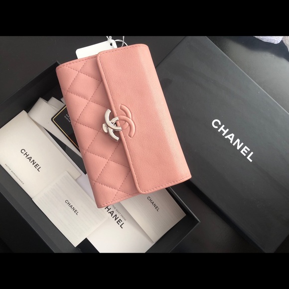 Chanel Caviar pink flap wallet - Picture 2 of 10